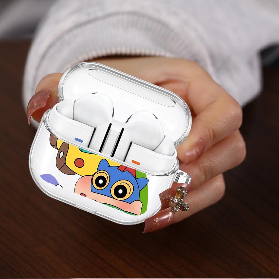 Case For Samsung Galaxy Buds 3 FE 4 Pro 2 Live 4Pro 2Pro 3Pro Clear Earphone Cases Cover With Hook Cute Crayons Shinchan