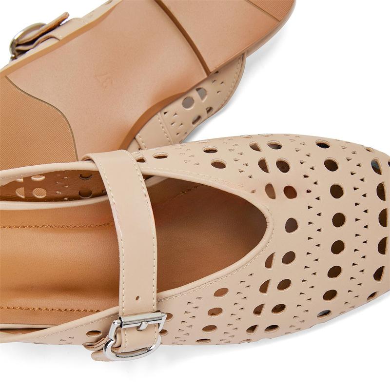 Fashion Summer Belt Buckle Hollow Out Flat Bottom Slippers Comfortable Women Low Heel Commuting Student Shoes Geometric Pattern Sandals