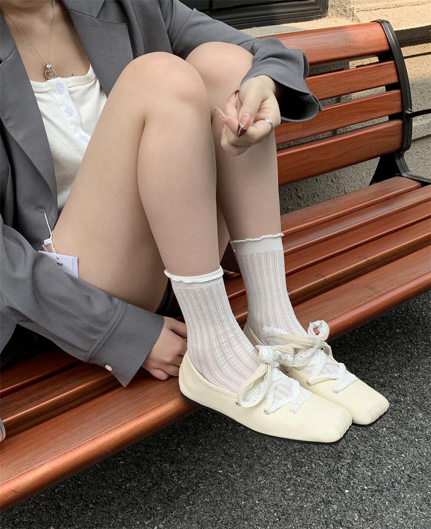 

Нишевый дизайн балеток 2025 французские нежные кружевные туфли Мэри Джейн с квадратным носком и неглубоким вырезом в вечернем стиле 39 абрикосовый