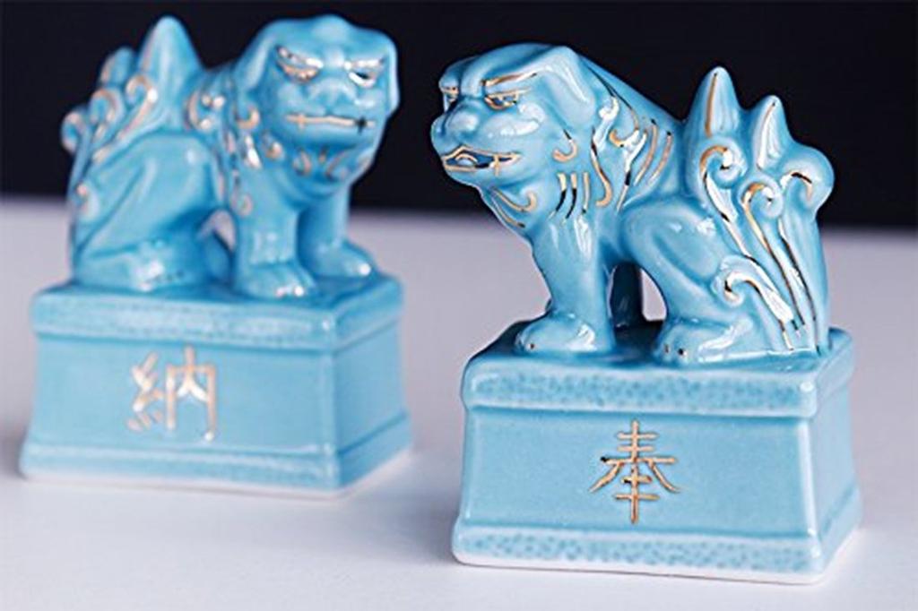 Moa Feteli Shinto Altar for Shinto Items Votive Celadon Guardian Dog Spinning Top Dog Feng Shui Ornament Warding Off Evil Amulet Feng Shui Goods Shisa