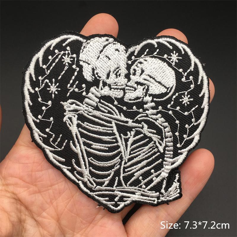 Punk Bestickte Aufnäher Für Kleidung Aufbügelbare Patches Applikationen Diy Anime Kleidung Thermoklebende Aufkleber