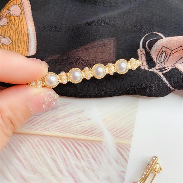 Vintage Pearl Brooch Baroque Simple Compact Clothes Scarf Pins Brooches Exquisite