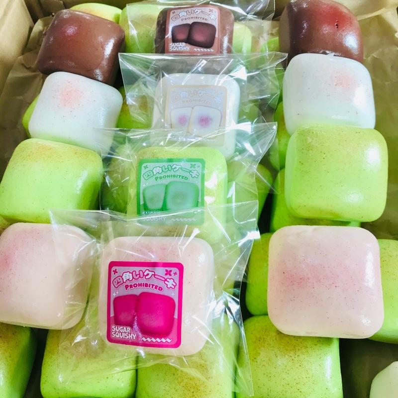 Simulation Bread Squeeze Taba Squishy Toy Safety And Health Food-Grade Silicone Material Squeeze Toy Soft Relief Slow Toys