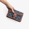 Gucci Borsa a tracolla in denim e pelle con fibbia a testa di tigre di Dioniso e logo monogramma per donna Grigio-Blu con Marrone