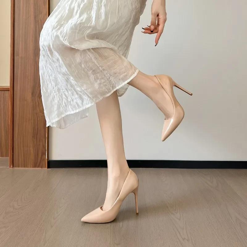 New Design Shoes Autumn Black Patent Leather Pointed Toe Women's High Heels Sexy Women's Dresses Slim Heels Women Wedding