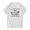 Ich mag meine Bücher scharf Kaffee eiskalt Buchclub-Shirt Smut-Leser moralisch zwiespältiger Club Dark Romance Rundhals Buchliebhaber vintage gewaschen