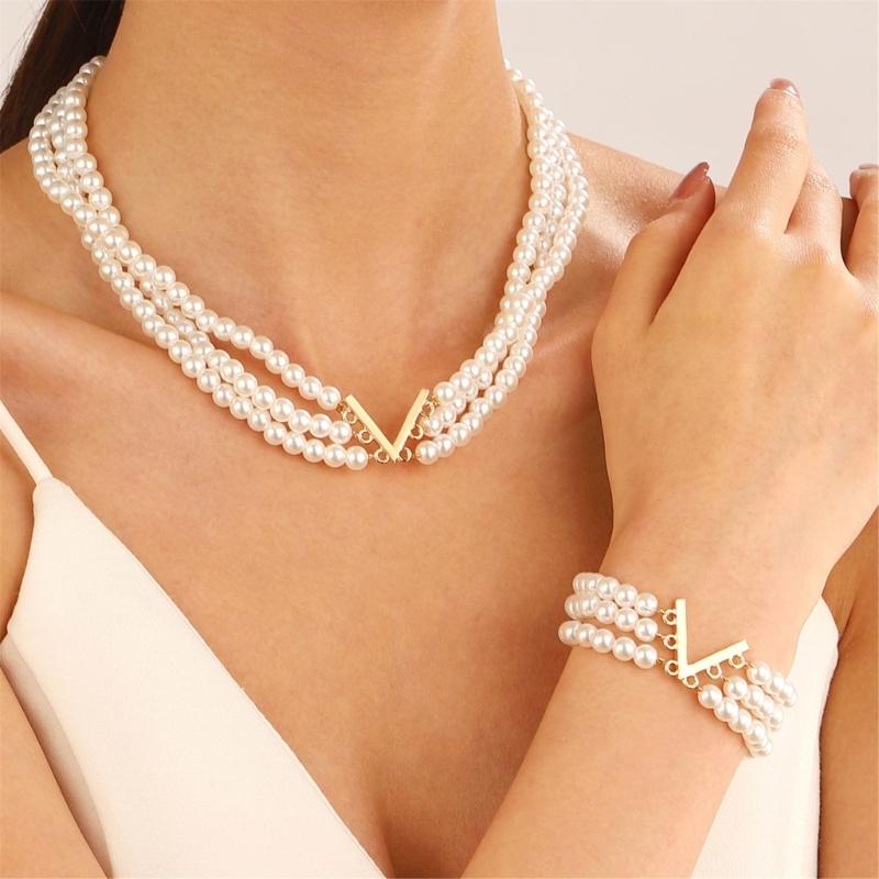 Elegant Choker Necklace with Multiple Chains for Women Fashionable Pearls Beaded Chain Necklace/Bracelet Accessory Charm