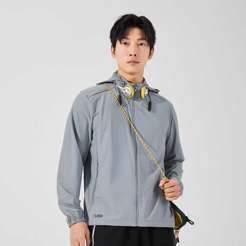 Ice silk UPF10 + sunscreen clothing women's summer UV protection light and breathable cool outdoor sunscreen clothing jacket