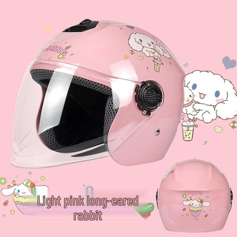 Детский электросамокат и шлем для мотоцикла Kids Size