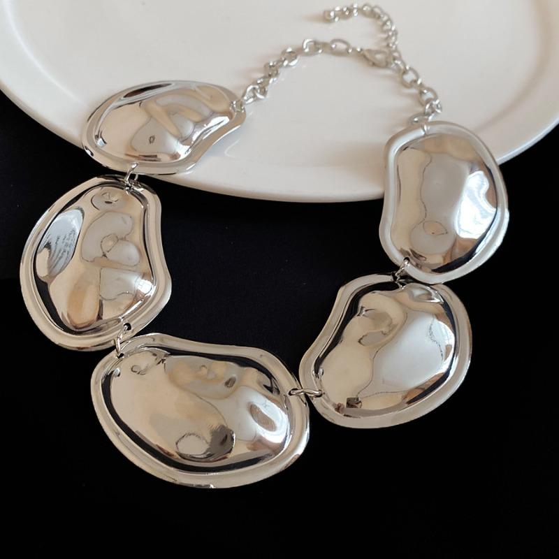 Metal oval necklace stud earrings set exaggerated versatile collarbone chain design sense niche jewelry women