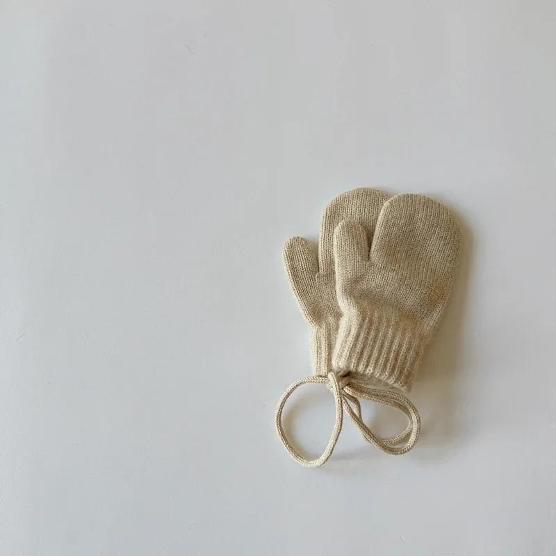 Korean Style Kids Mittens 1-4 Years Boys and Girls Winter Handing Neck Gloves Baby Wholesale Winter Accessories for Children