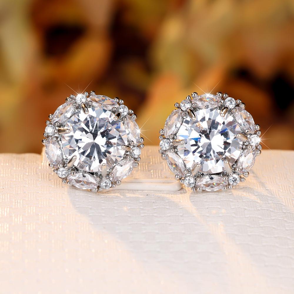 New European and American Green Blue White Round Zircon White Diamond Womens Versatile