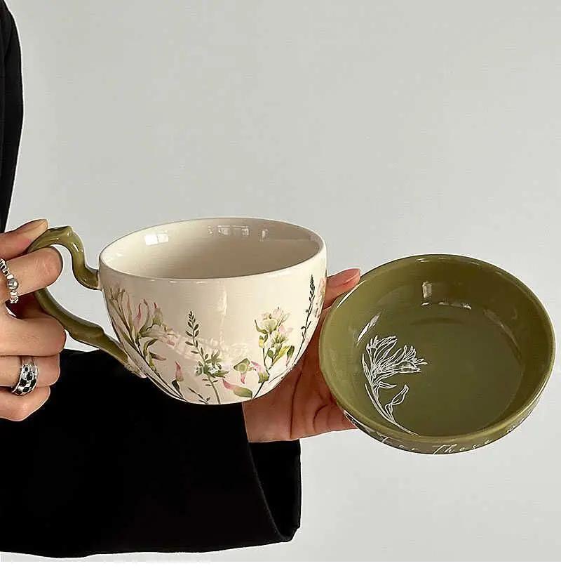 Retro Rural Style Large Capacity Ceramic Breakfast Cup with Crank Flowers Coffee Cup Dish Cups Lid Set Household Milk Mug Gift