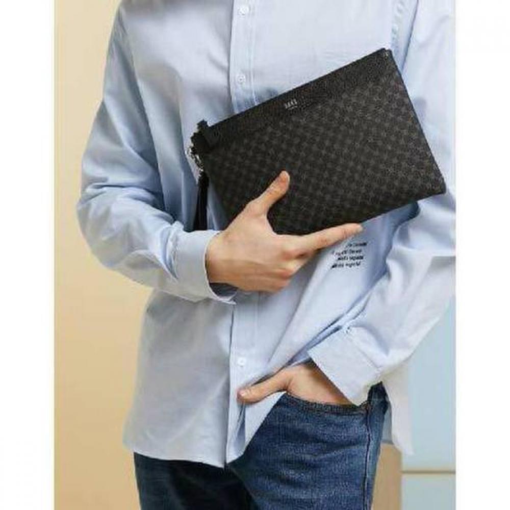 Daks Black Leather Dd Pattern Clutch Bag Dbba2e467bk