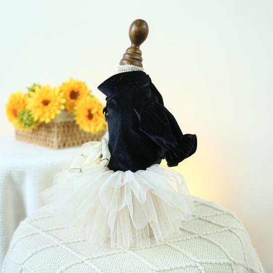 Šaty pro domácí mazlíčky Stylové svatební šaty pro psa s 3D dekorací květin a mašle Síťované sestřihy Šaty pro psí princeznu Potřeby pro domácí mazlíčky