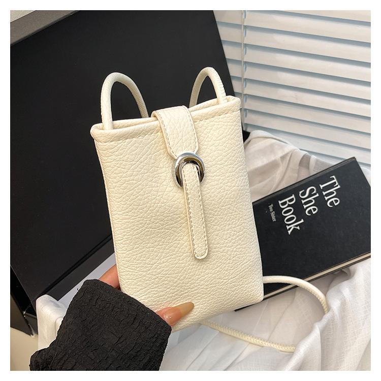 New Hot Selling Women's Shoulder Bag High Quality Pu Leather Handbags Large Capacity Crossbody Bags for Women Phone Purse Flap