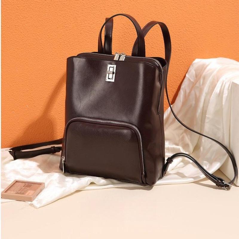 Top-grain Cowhide Hand-held Travel Bag Genuine Leather Large-capacity Simple Commuting Bag Retro Cowhide Backpack
