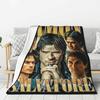 Coperta Personalizzata The Vampire Diaries Morbido Pile Primavera Autunno Calda Flanella Plaid per Divano Casa Camera da Letto Trapunta