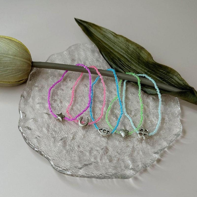 5Piece Bead Bracelets Women Four Leaf Clovers Pendant Bracelets Elastic String