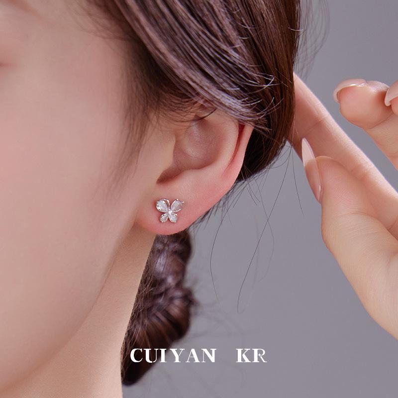 Cui Yan S925 Sterling Silver Korean Style Summer Butterfly Zircon Stud Earrings for Women – Sweet Commuting Fashion.