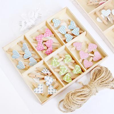 1 Box Wooden Portable Wood Clips Colorful Cartoon Heart-shaped Wall Photo Clips Household Supplies