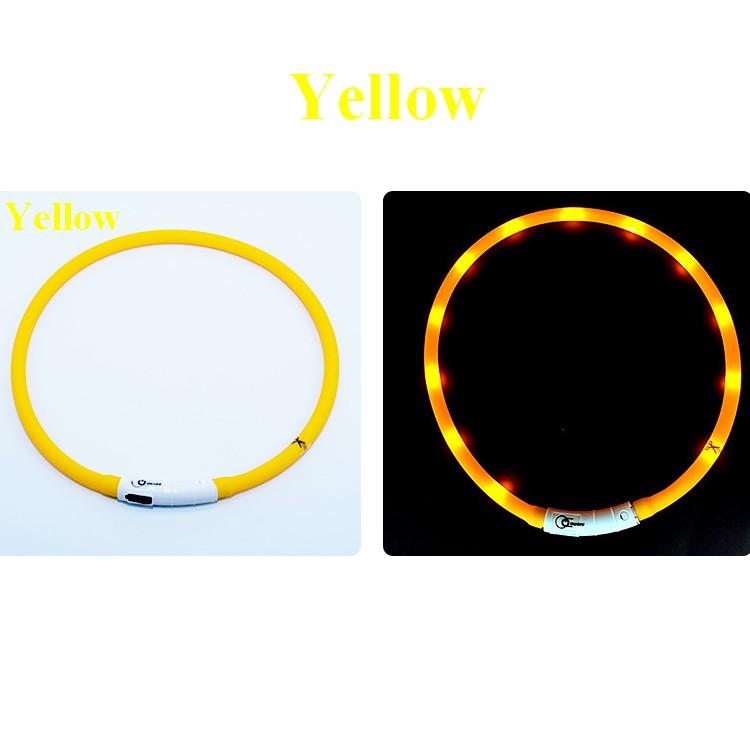 Collare LED in Silicone per Cani Ricaricabile 3 Modalità di Lavoro Più Leggero Più Morbido Max 70 cm Sicurezza Notturna Lampeggiante Collare Luminoso Anti Smarrimento