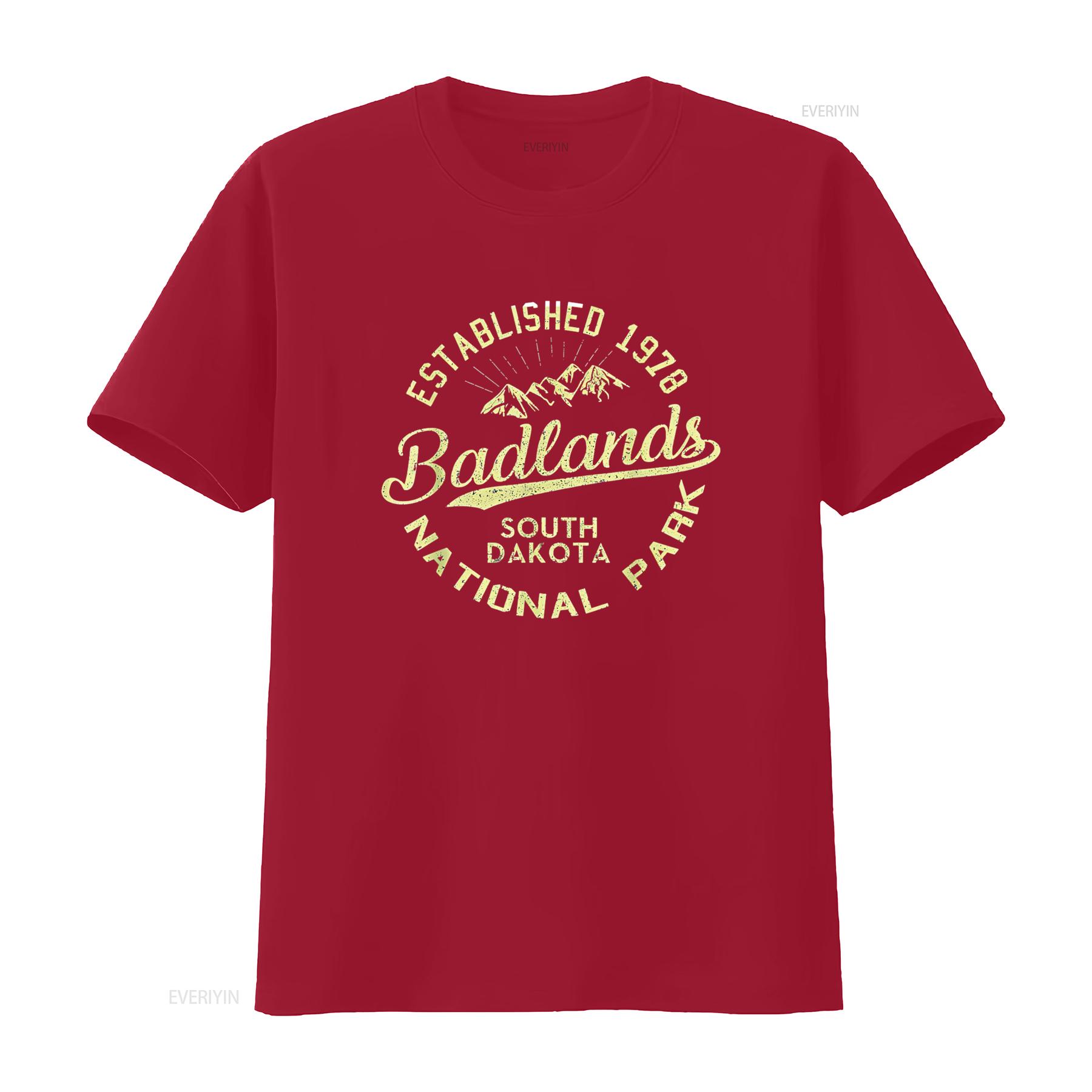 Badlands National Park Hiking Retro Vintage South Dakota T Shirt vintage Washed Stretched Stylish Comfortable designer clothes S