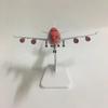 1/400 20cm Malaysia Rotes Flugzeugmodell 747 Airlines Metallflugzeug-Replik Legierungsmaterial Luftfahrtform Geschenk B747 Serie