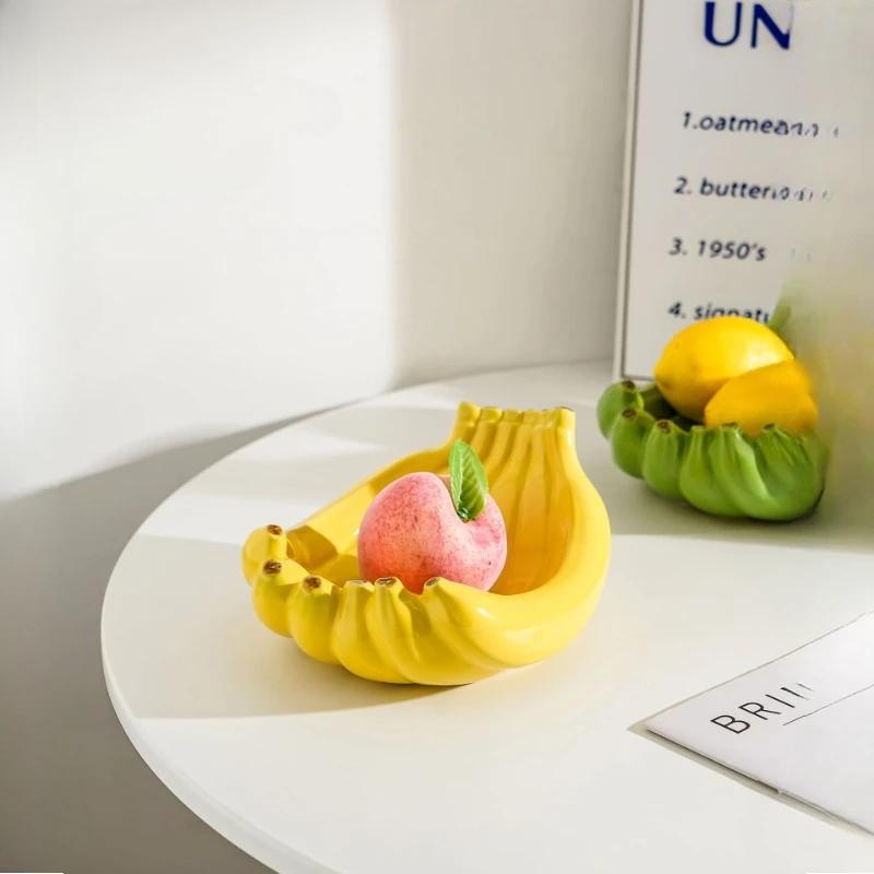 Stylish Banana Shaped Fruit Tray Decorative Ceramic Trays for Storage and Display of Fruits and Snacks in Homes and Restaurants
