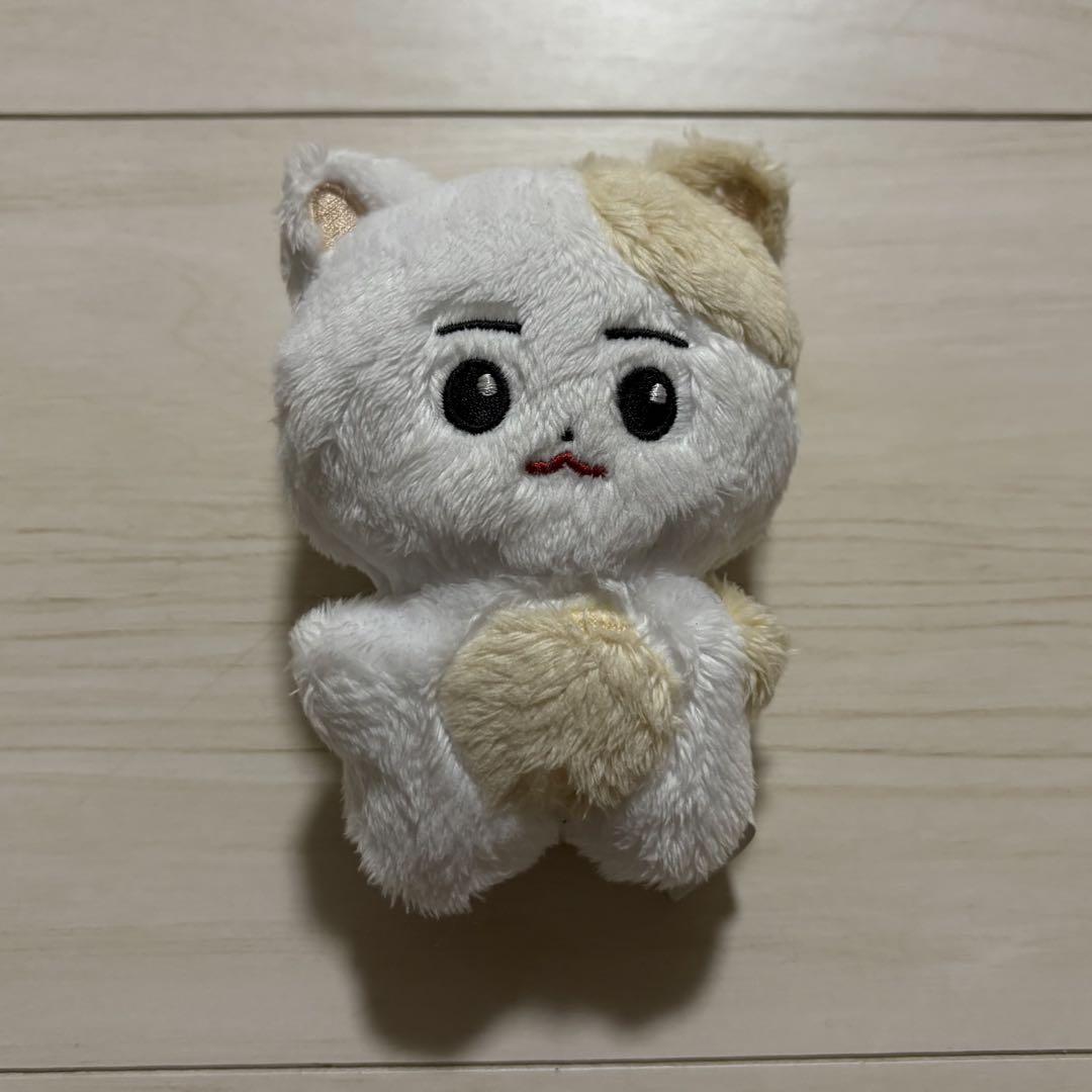 

[USED] enhypen heeseung plush toy