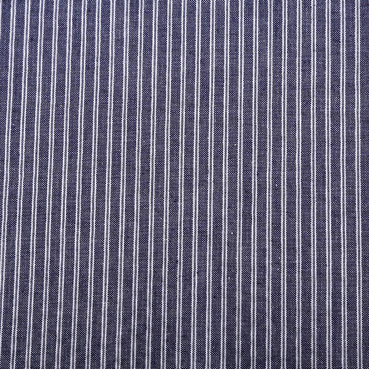 

«Полосатая ткань из хлопчатобумажной пряжи, окрашенная в точечные узоры, для классической мужской, женской и детской одежды и платьев-рубашек»