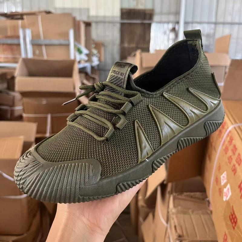 Shoes Men's mesh summer breathable and non-smelly feet Running sports shoes Fashion mesh cloth shoes Casual work shoes Men's shoes