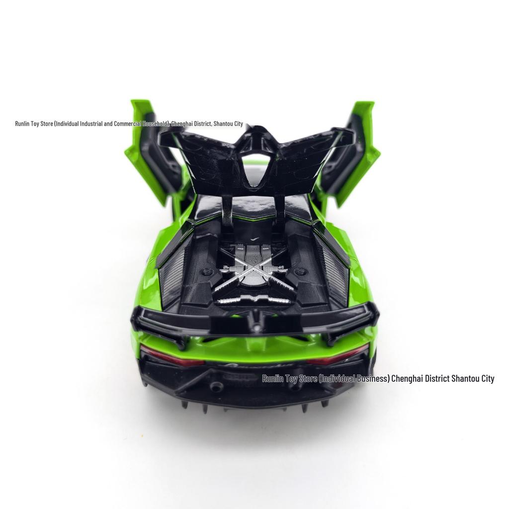 1:32 Alloy Lamborghini Sports Car - 15cm Pull-Back Toy with Openable Doors for Collection and Display