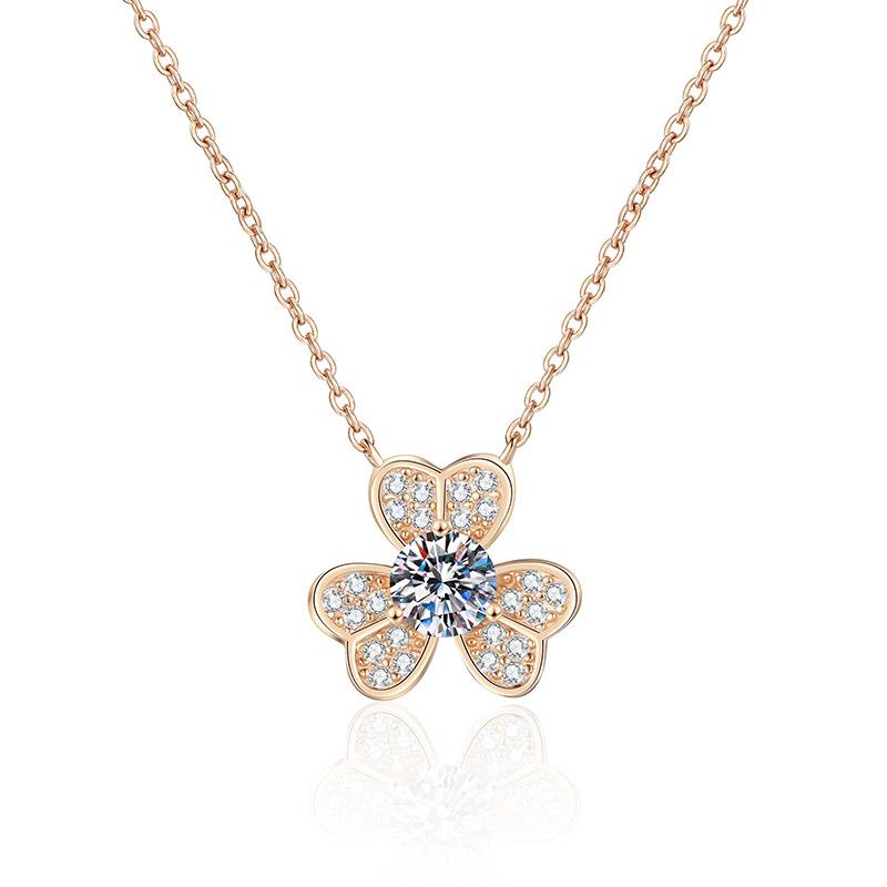 Leaf Pendant Sterling Silver 0.5ct D Color Moissanite Pendant Necklace For Women Sparkling Wedding Party Fine Jewelry