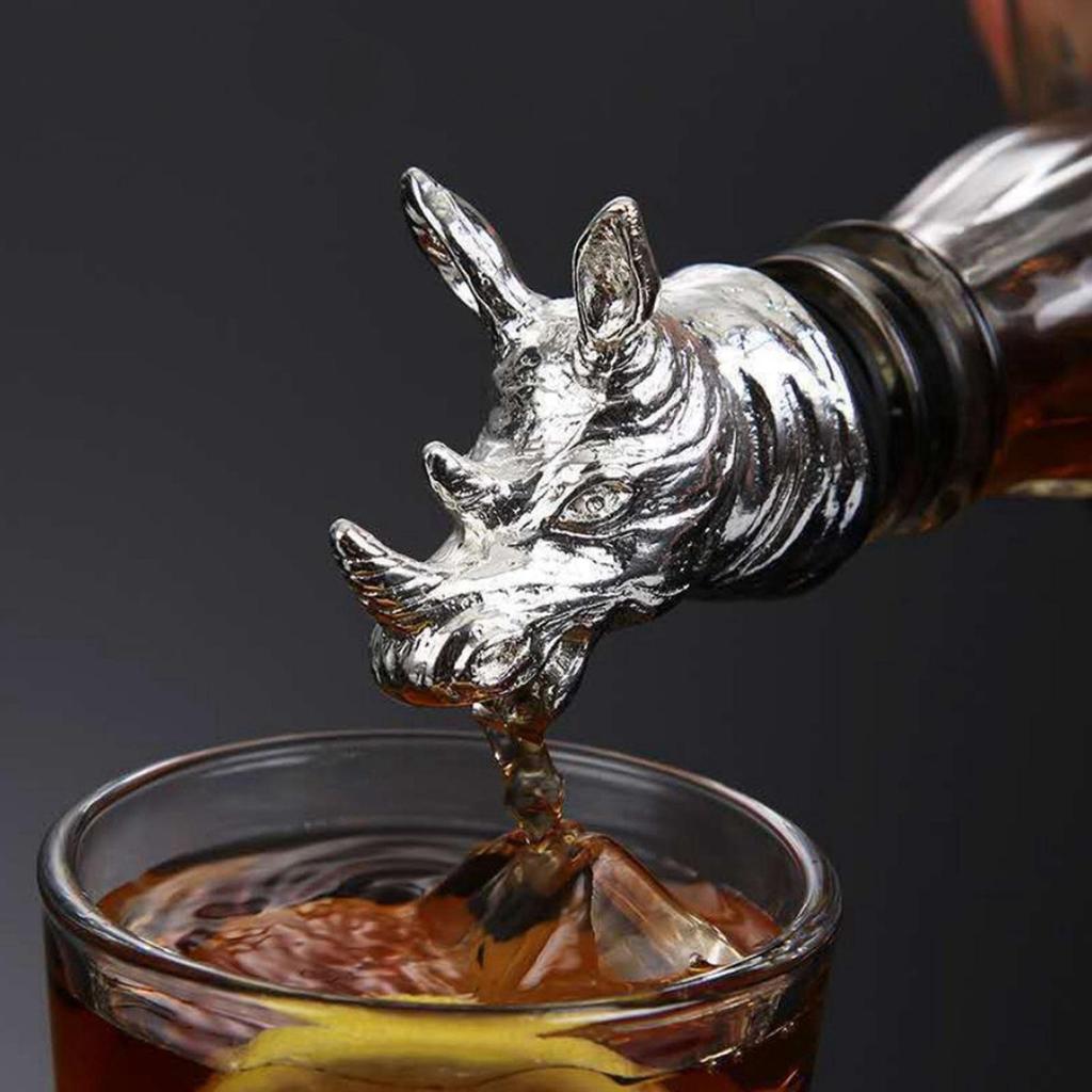 Stainless Steel Liquor Bottle Speed Pourer Spout Rubber Caps Perfect for Pub Clubs Restaurants Bars
