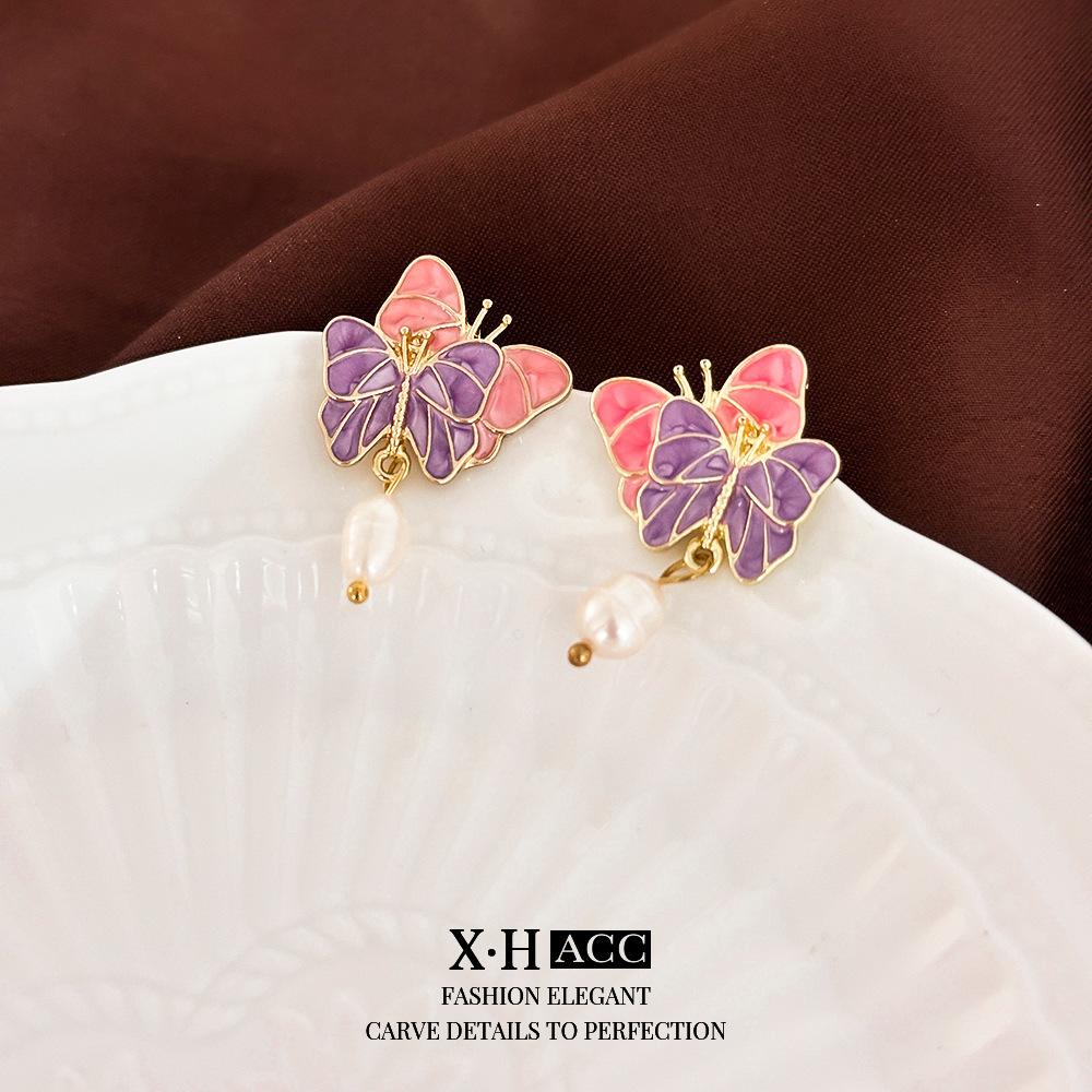 Simple Zircon Butterfly Earrings Light Luxury High-end Stud Earrings Temperament Fashionable Sweet Pearl Earrings Women