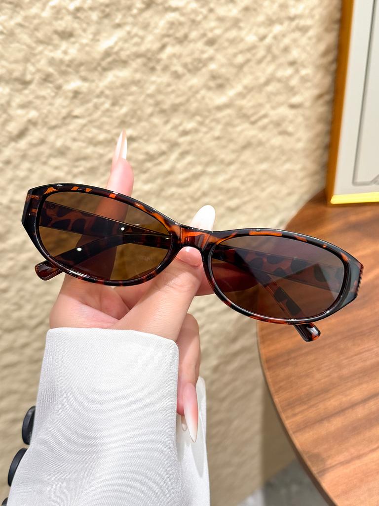 1Pc Retro Fashion Cat-Eye Narrow Frame Sunglasses Classic Versatile Basic Item Sunglasses for Daily Outings Vacation Outfits Dri