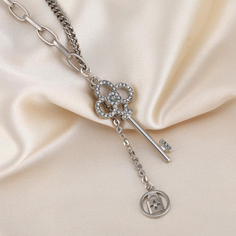 

Fashion Unique Korean Key Necklace For Women With Timeless Design And Finish Luxurious Key Coffee Chain