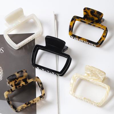 Fashion Claw Clip Women Acetate Hair Clips Elegant Leopard Print Hollow Out Square Hair Claw Girls Hair Accessories Hair Clip