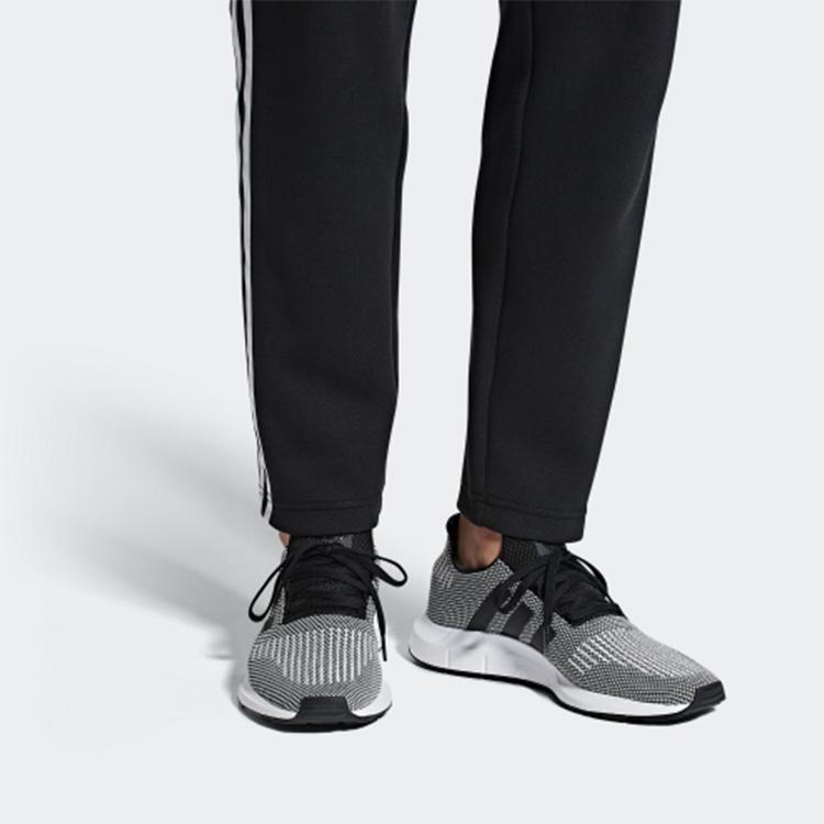 adidas Swift Run