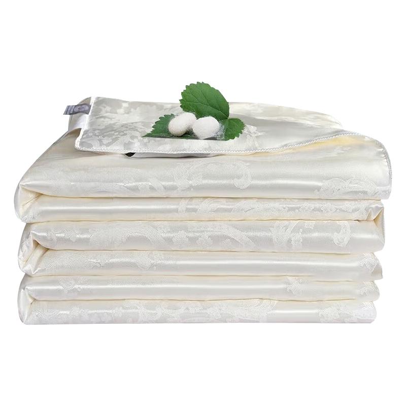 La Torretta 100% Natural Wild Tussah Silk Jacquard Quilt 150cm x 210cm