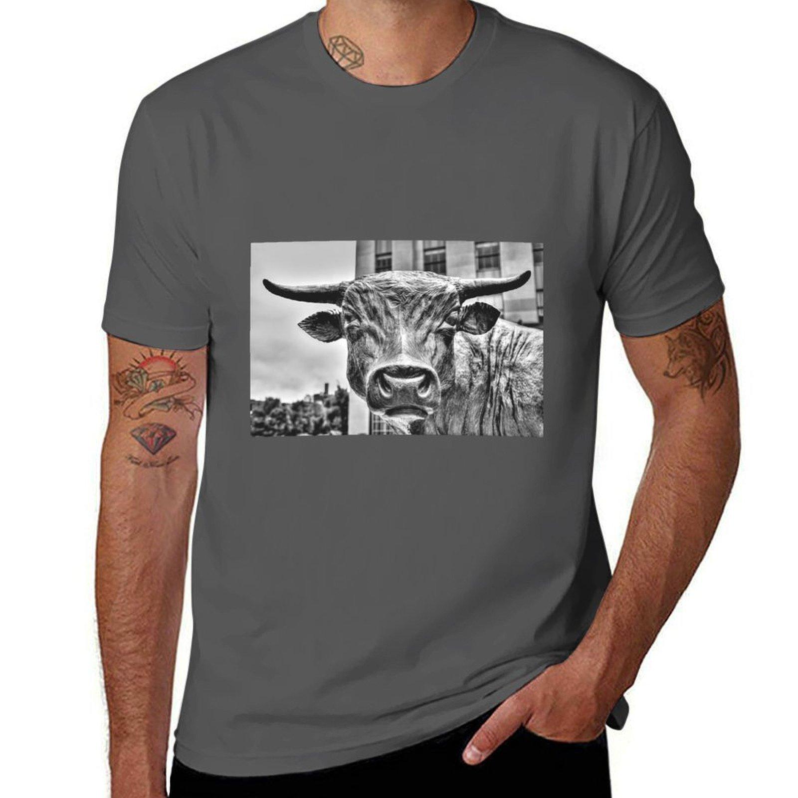 

In the Eyes of the Bull T-Shirt man t shirts cotton t shirt man cotton T-Shirt 4XL