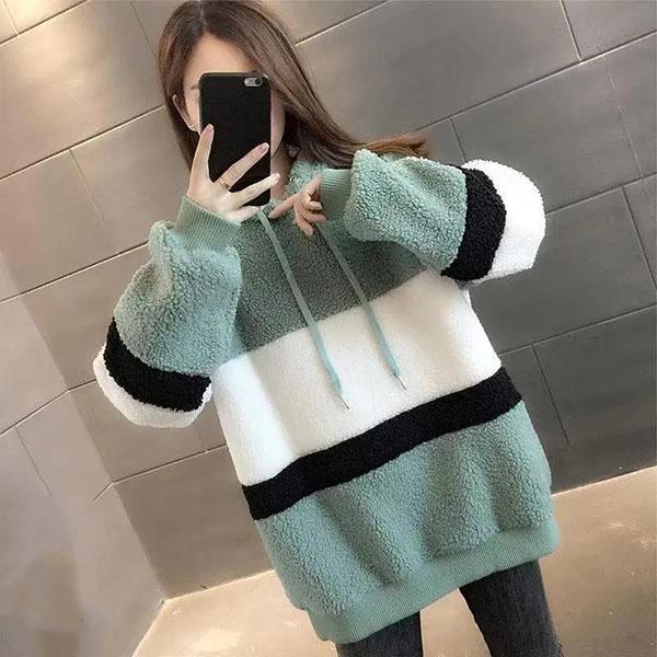 Women's Autumn and Winter Plush Thickened Lamb Wool Sweater Female Color Matching Mid-length Large Size Hooded Coat