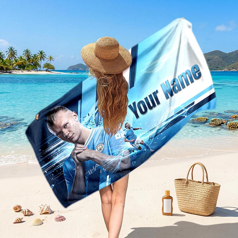 Asciugamano da Spiaggia Personalizzato Erling Haaland, Stampa Testo Nome Personalizzato, Asciugamano Morbido ad Asciugatura Rapida con Logo Calcio, Regalo per le Vacanze