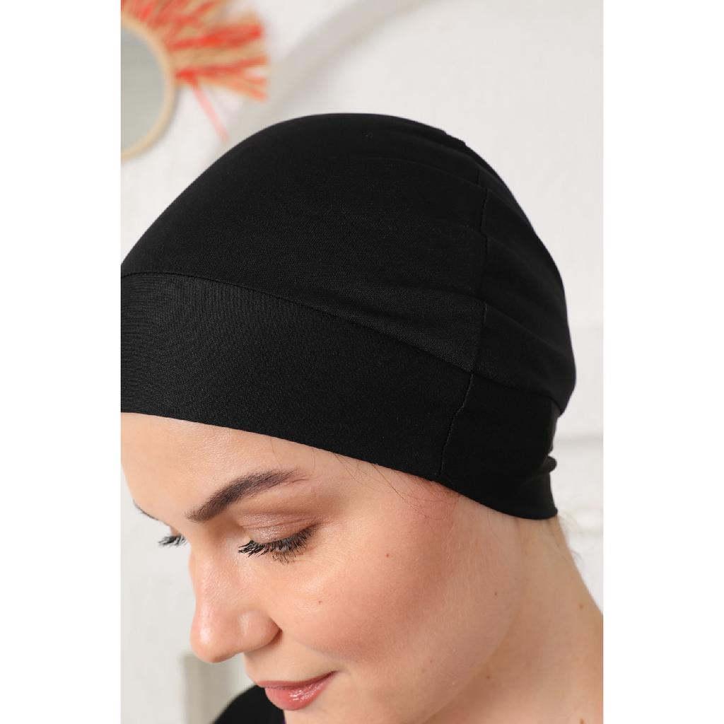 Lila gerippter halbgeschlossener Hijab-Badeanzug aus Lycra in Schwarz