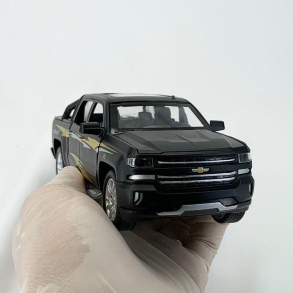1:32 Chevrolet Silverado SUV Diecast Modell Spielzeugauto