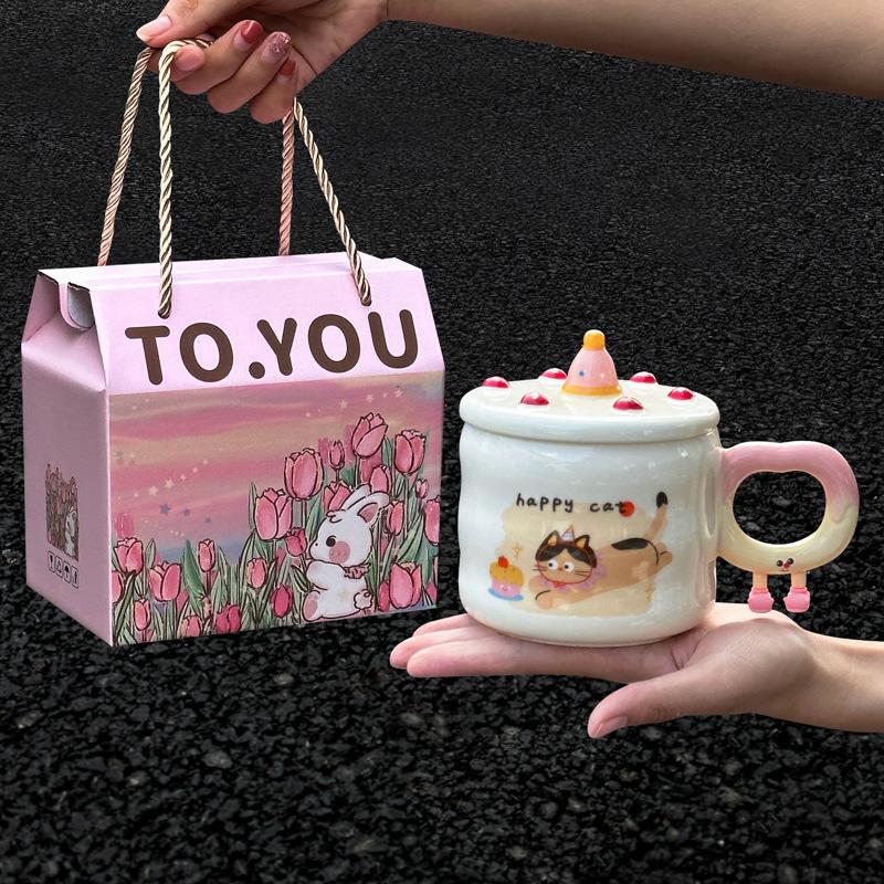 Birthday gift girls creative ceramic mug with lid cute cake student water cup