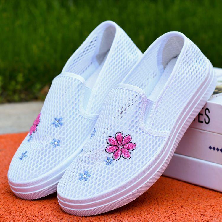 Summer Cloth Shoes Women's Mesh Shoes Flat Bottomed Hollow Casual Shoes Breathable Embroidered Mesh Comfortable and Versatile Shoes