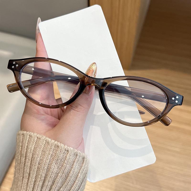 Minimalist Tortoiseshell Oval Glasses for Women – Blue Light Blocking, European & American Style