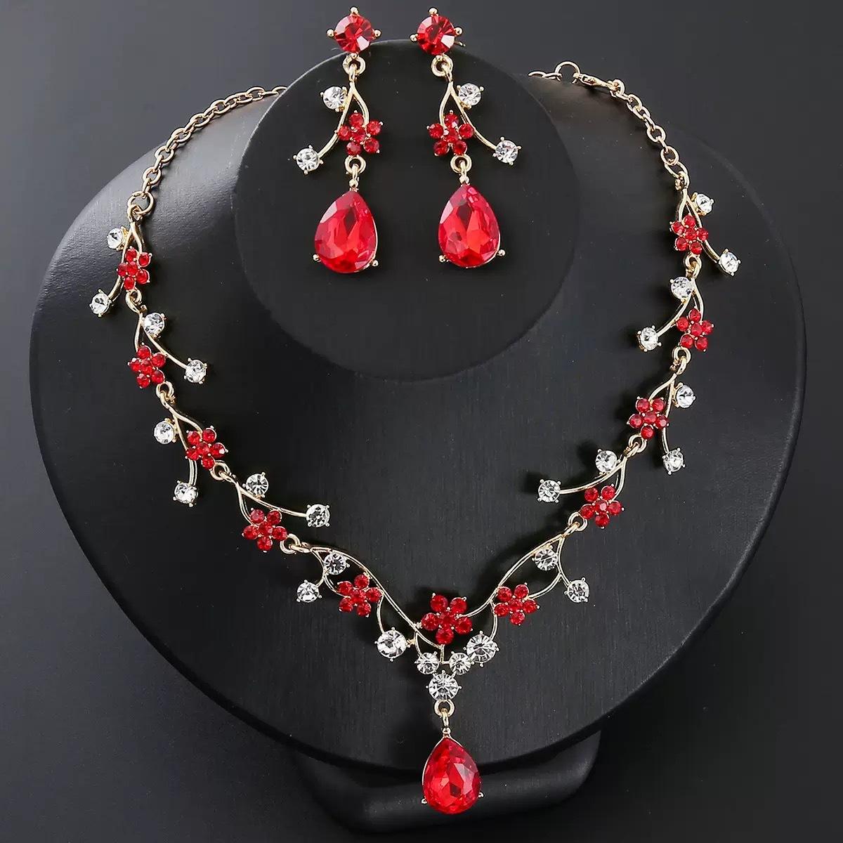 

2026 Bridal Wedding Banquet Crystal Necklace Earrings Niche Design Light Luxury Elegant Jewelry Set 45CM
